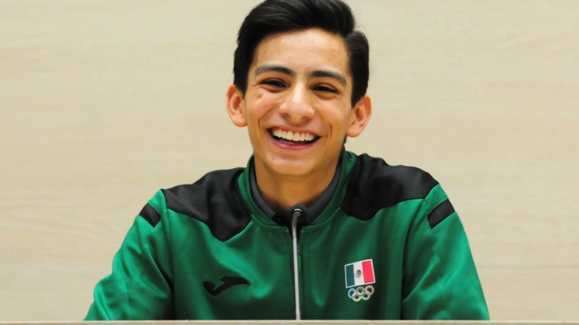 Donovan Carrillo se queda sin patines a horas de competir el Mundial de Patinaje